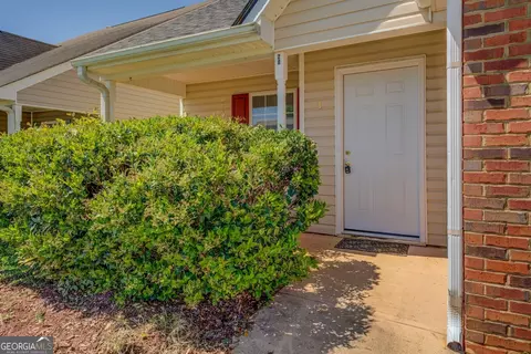 Exterior - 20 Highgate Trl, Covington, GA 30016 photo 3 of 7