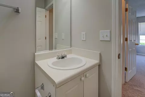 Bath - 20 Highgate Trl, Covington, GA 30016 photo 2 of 3