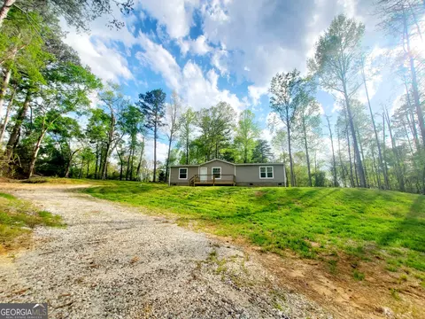 818 N Holcomb Dr, Martin, GA 30557