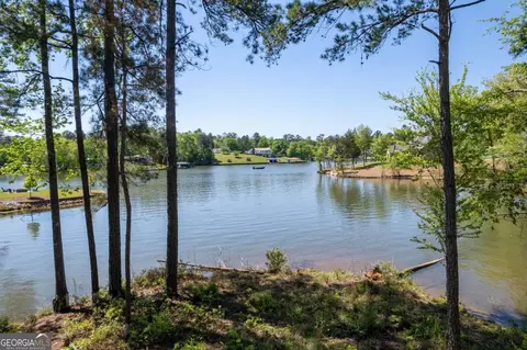 209 Falls Ln #49, Milledgeville, GA 31061