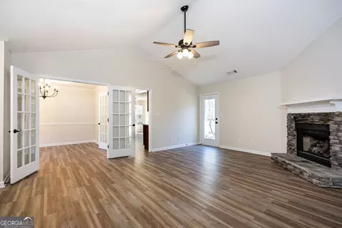 111 Philmont Ct, Lagrange, GA 30240 photo 4