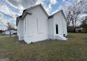 611 Rowe St, Dublin, GA 31021 photo 3