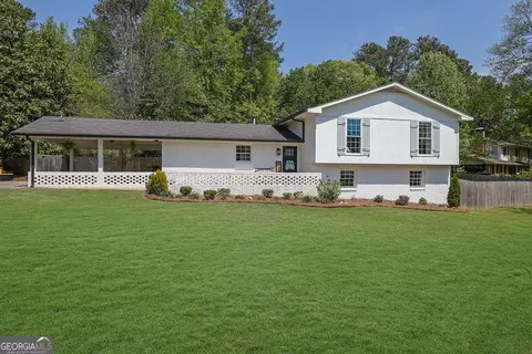 3935 Manor House Dr, Marietta, GA 30062