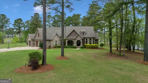 2018 Potters Rd, Perry, GA 31069