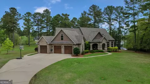 Exterior - 2018 Potters Rd, Perry, GA 31069 photo 14 of 16