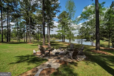 Exterior - 2018 Potters Rd, Perry, GA 31069 photo 8 of 16