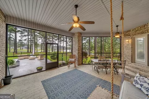 Exterior - 2018 Potters Rd, Perry, GA 31069 photo 2 of 16