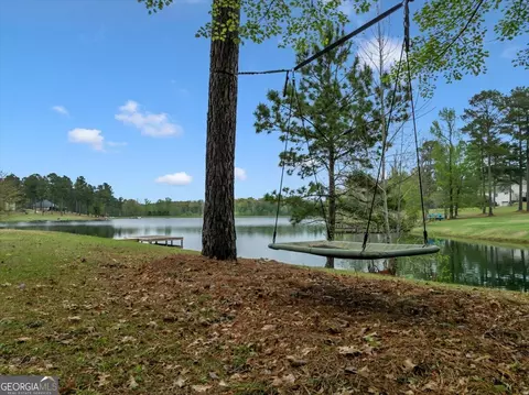 Exterior - 2018 Potters Rd, Perry, GA 31069 photo 9 of 16