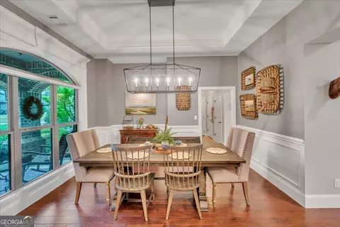 Dining - 2018 Potters Rd, Perry, GA 31069 photo 1 of 2