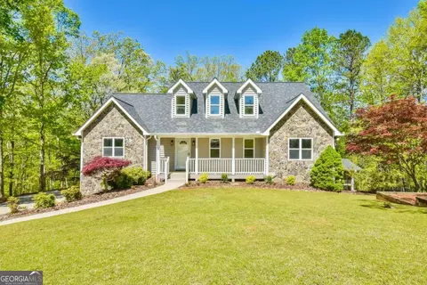 6025 River Oaks Dr, Flowery Branch, GA 30542