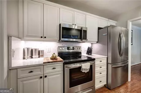 505 Bainbridge Dr, Atlanta, GA 30327