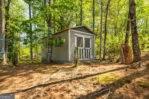 Exterior - 410 Wicklow St, Tyrone, GA 30290 photo 8 of 15