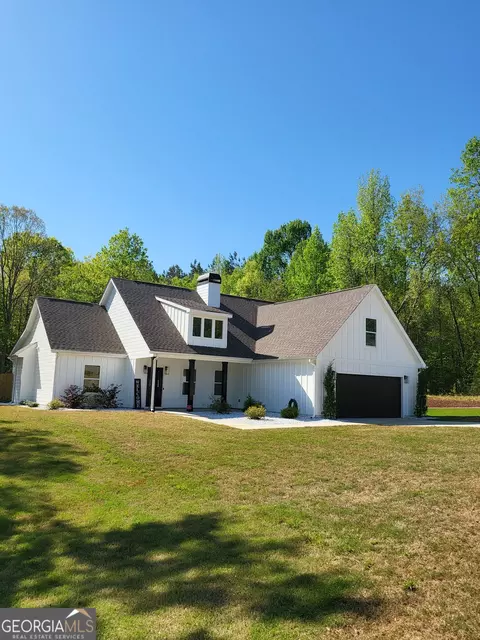 Exterior - 177 Maple Dr, Commerce, GA 30529 photo 2 of 6