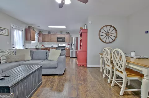 402 Bridgette Blvd, Lagrange, GA 30241 photo 16