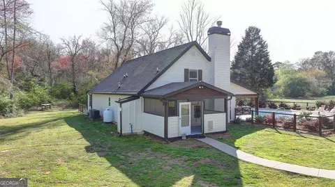 515 Charlie Cooper Rd, Braselton, GA 30517