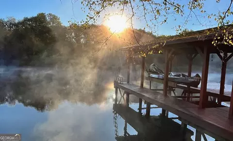 304 Anchor Pointe Dr, Eatonton, GA 31024