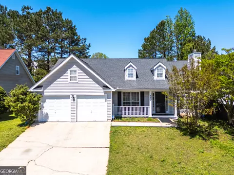 6844 Saganaw Dr, Rex, GA 30273
