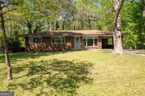 1650 Randee St NW, Atlanta, GA 30318