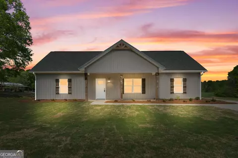 41 Allen Dr, Molena, GA 30258