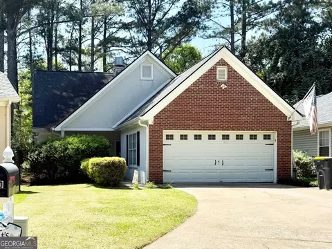 110 S Fairfield Dr, Peachtree City, GA 30269