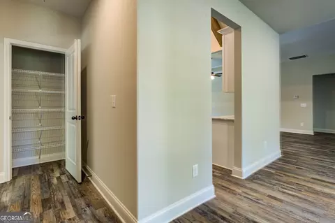 Entry Way - 282 Perkins Rd, Barnesville, GA 30204 photo 12 of 12