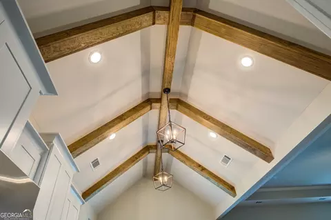 Entry Way - 282 Perkins Rd, Barnesville, GA 30204 photo 9 of 12