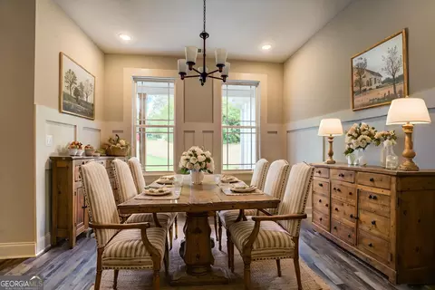 Dining - 282 Perkins Rd, Barnesville, GA 30204 photo 2 of 2