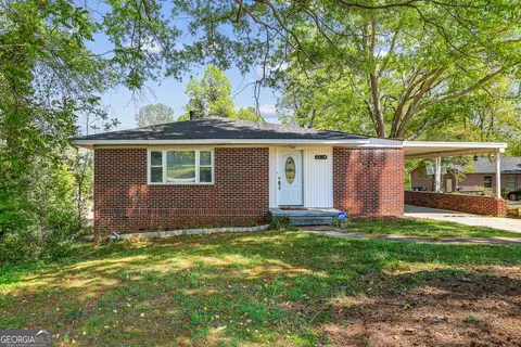 1254 S Enota Dr, Gainesville, GA 30501