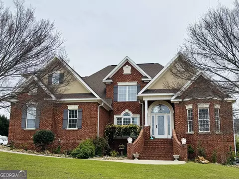 302 Wind River Dr, Kathleen, GA 31047
