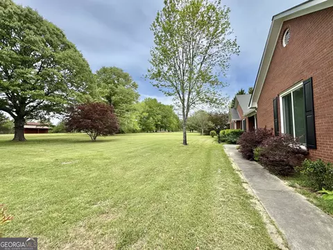 Exterior - 2660 Beeks Rd, Williamson, GA 30292 photo 5 of 16