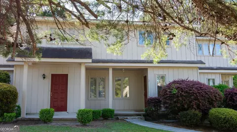 3 Woodrum Pl, Statesboro, GA 30458