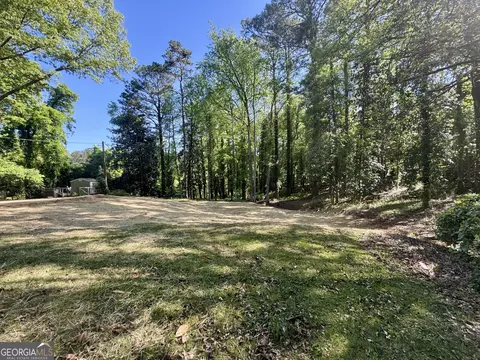 830 Piney Woods Dr, Lagrange, GA 30240 photo 8