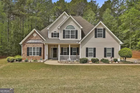 112 Pintail Pt, Senoia, GA 30276