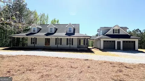 3178 Guntertown Rd, Talladega, AL 35160
