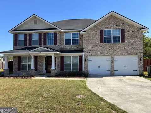 204 Grandview Dr, Hinesville, GA 31313
