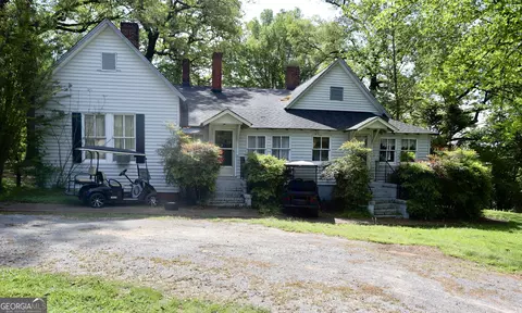 294 Eleventh St, Trion, GA 30753