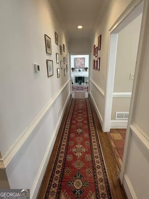 Entry Way - 1621 Maple Dr, Griffin, GA 30224 photo 3 of 4