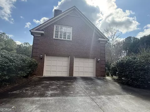 Exterior - 1621 Maple Dr, Griffin, GA 30224 photo 10 of 10