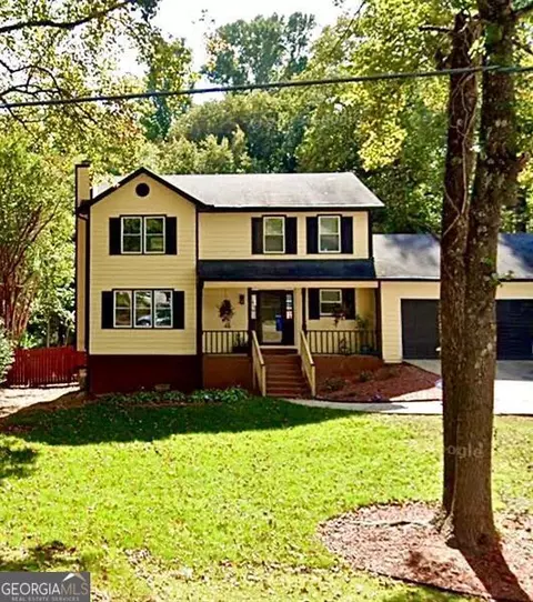 664 Somerset Dr, Lawrenceville, GA 30046