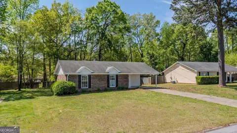611 Trove Dr NW, Rome, GA 30165