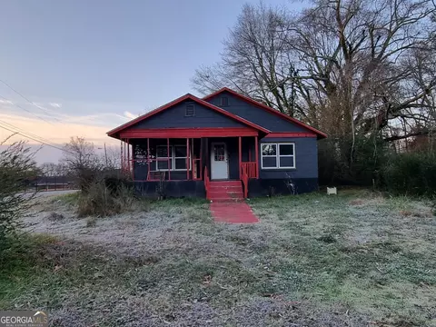 19 Landers St, Newnan, GA 30263