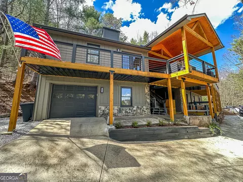 266 E Sugarbush Dr, Sky Valley, GA 30537
