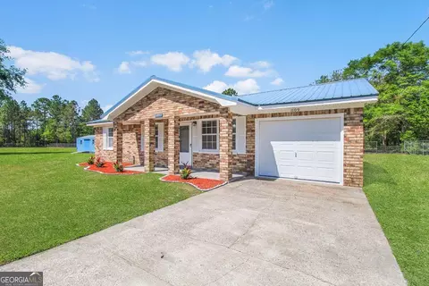 1109 Mary Ann Dr, Hinesville, GA 31313