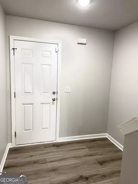 Entry Way - 1605 Hydrangea Ln, Mcdonough, GA 30253 photo 3 of 5