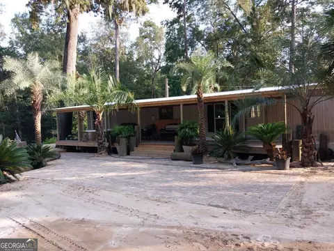 249 Holly Ln, Rincon, GA 31326