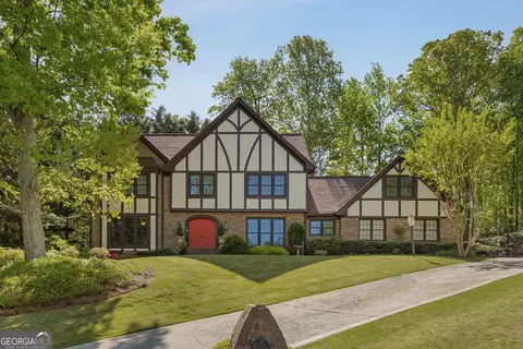 305 Spindle Ct, Atlanta, GA 30350