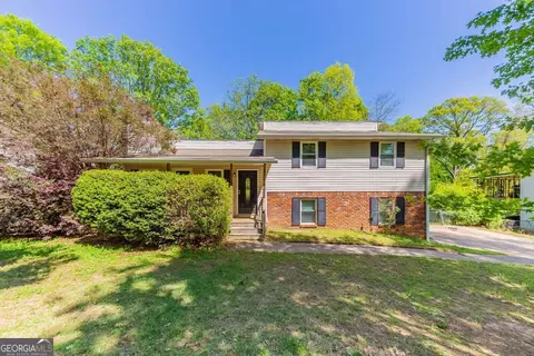 4170 N Quail Dr N, Douglasville, GA 30135