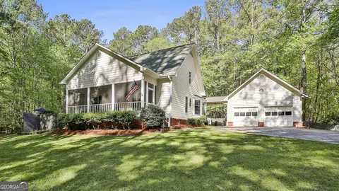 160 Wills Way, Fayetteville, GA 30214