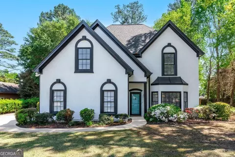4161 Sherwood Oaks Dr, Decatur, GA 30034