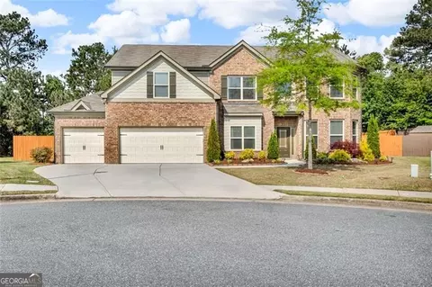 1304 Slate Bend Dr, Dacula, GA 30019